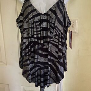 MagicSuit by Miraclesuit Tankini Top SZ 16. Adjustable straps. Tiered front.